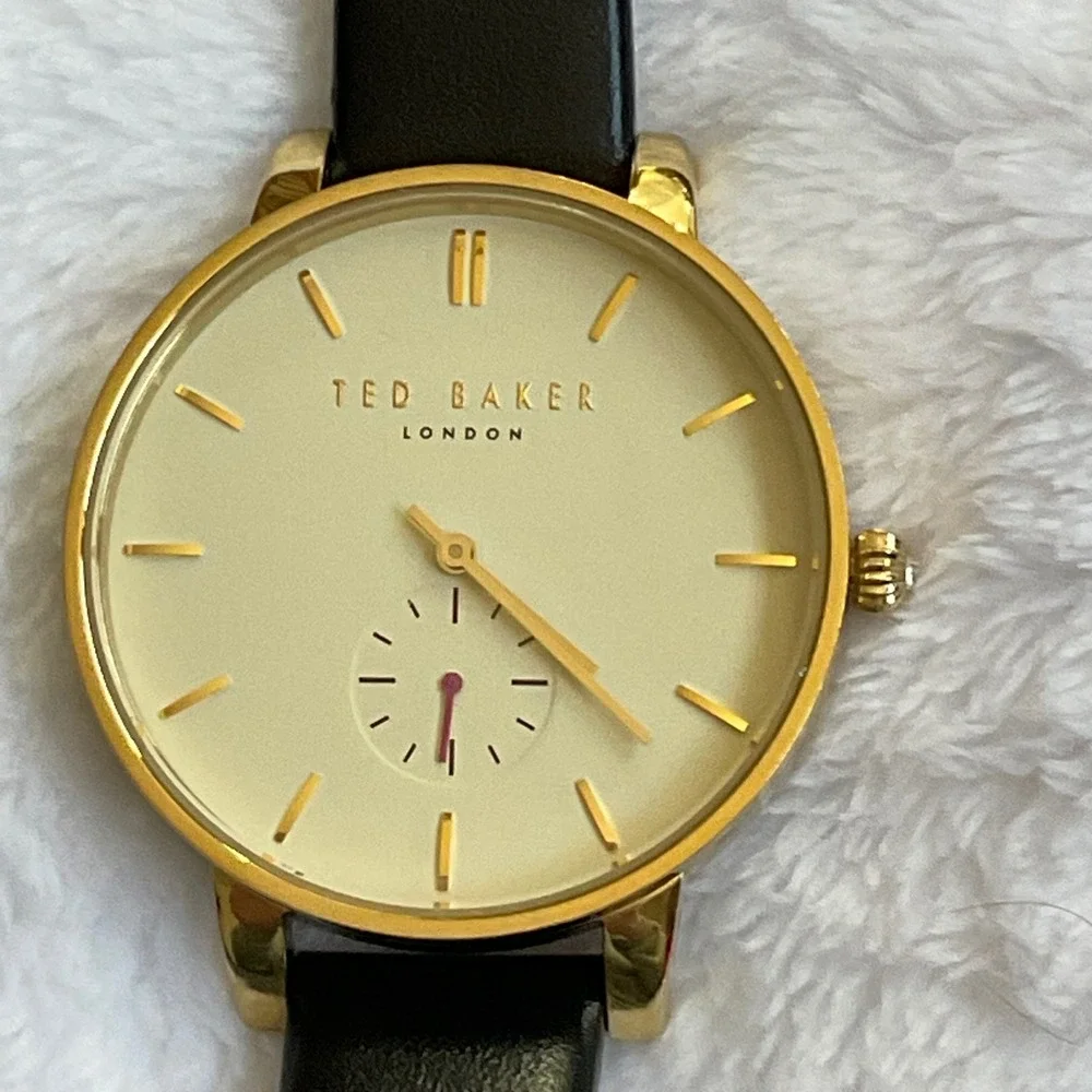 Ted Baker Olivia Black Leather Band Goldtone Face Watch Timepiece
